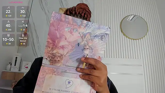 Afro Luna online show from December 17, 2025, 11:38 am