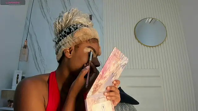 Afro Luna online show from January 10, 2026, 10:39 am