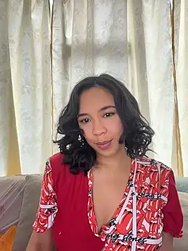 Esmerald 1111 online show from July 5, 2026, 2:13 pm