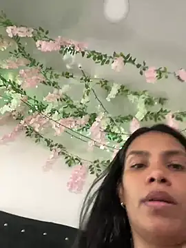 ArielleMillerr- online show from July 27, 2026, 5:20 pm