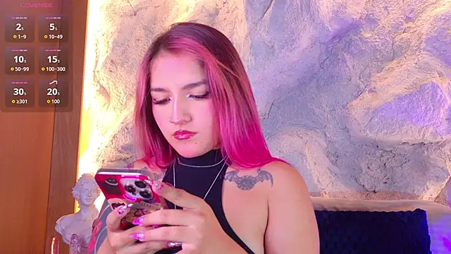 Snapshot of bella_mush chatting on July 16, 2026, 10:05 pm bella mush online show from July 16, 2026, 10:05 pm
