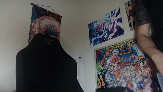 Snapshot of LuciferSantoryu chatting on March 21, 2026, 4:17 am LuciferSantoryu online show from March 21, 2026, 4:17 am