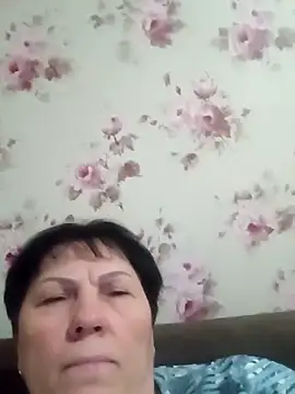 OliviaaSkyy online show from December 17, 2025, 9:32 pm