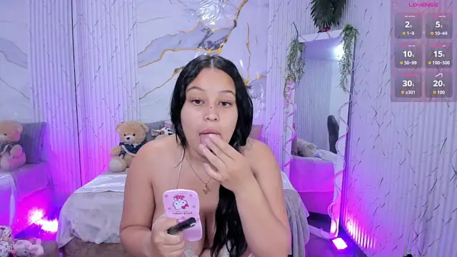 Canndyy tay1 online show from May 14, 2026, 12:01 pm