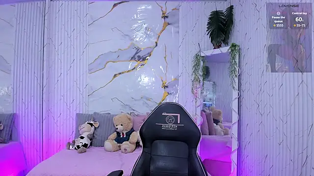 Canndyy tay1 online show from May 22, 2026, 11:49 am
