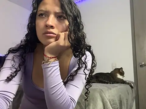 Snapshot of Zhara_williams chatting on May 11, 2026, 12:22 pm Zhara williams online show from May 11, 2026, 12:22 pm
