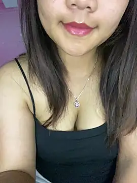 Snapshot of Sunset-yll chatting on July 26, 2026, 9:21 pm Sunset-yll online show from July 26, 2026, 9:21 pm