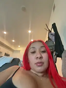 Snapshot of yesslove chatting on May 13, 2026, 7:55 pm yesslove online show from May 13, 2026, 7:55 pm