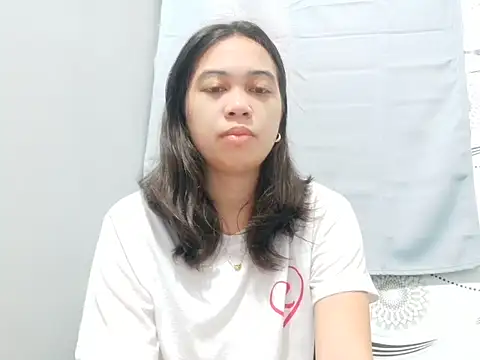 Snapshot of Ursexyasianskinny chatting on May 18, 2026, 5:46 am Ursexyasianskinny online show from May 18, 2026, 5:46 am