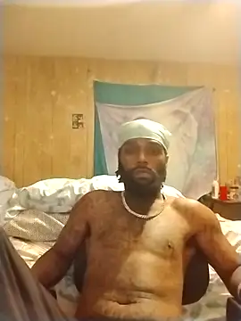 Snapshot of Faevaca38_ chatting on November 19, 2025, 3:28 am Faevaca38 online show from November 19, 2025, 3:28 am