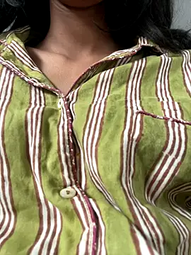 Neha 010 online show from November 28, 2025, 5:43 am