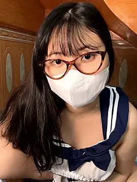 Snapshot of hide_from_colleagues chatting on January 16, 2026, 7:01 am hide from colleagues online show from January 16, 2026, 7:01 am