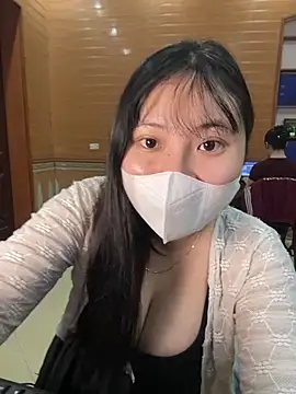 Snapshot of hide_from_colleagues chatting on January 19, 2026, 2:26 am hide from colleagues online show from January 19, 2026, 2:26 am