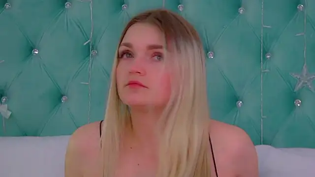 AnnyRaii online show from January 13, 2026, 6:08 am