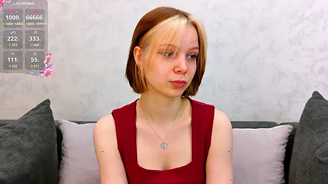 UmbraVelour online show from February 13, 2026, 3:41 pm