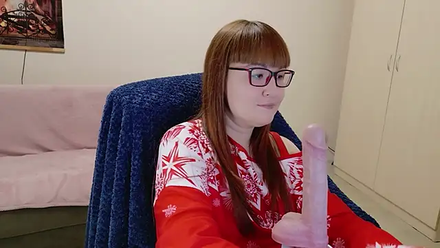 Foxy-lady online show from December 13, 2025, 7:53 pm