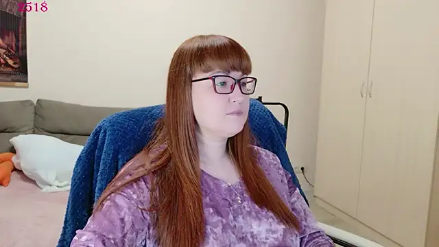 Foxy-lady online show from April 23, 2026, 1:24 pm