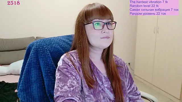 Snapshot of Foxy-lady chatting on May 26, 2026, 6:59 pm Foxy-lady online show from May 26, 2026, 6:59 pm
