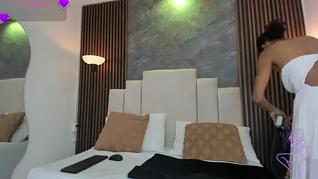 catiusca reyes 03 online show from February 28, 2026, 12:06 pm