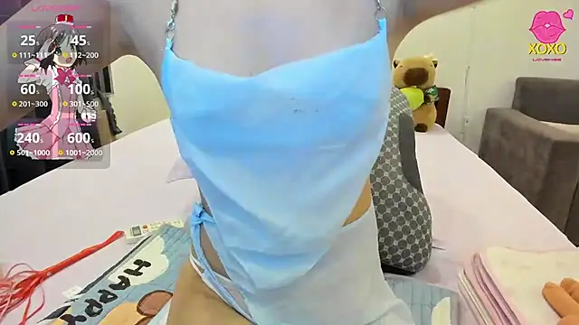 Teahyee online show from August 3, 2026, 1:49 pm
