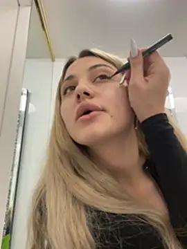 Chloe GraceeX online show from March 6, 2026, 6:26 pm