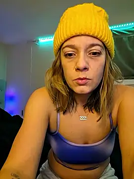 Drowning667 online show from January 13, 2026, 8:47 pm