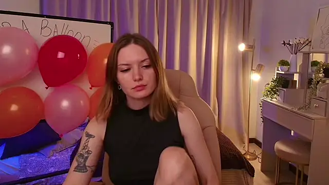 Ursula Andres online show from June 25, 2026, 1:16 am