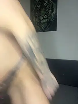 SexyInkedMiilfxx online show from January 31, 2026, 9:57 pm