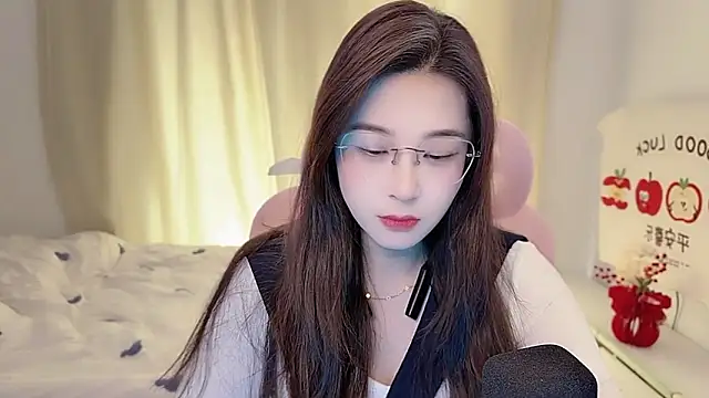 TTtia  online show from March 7, 2026, 2:19 am