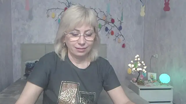 LaurenWishy online show from March 31, 2026, 5:41 am