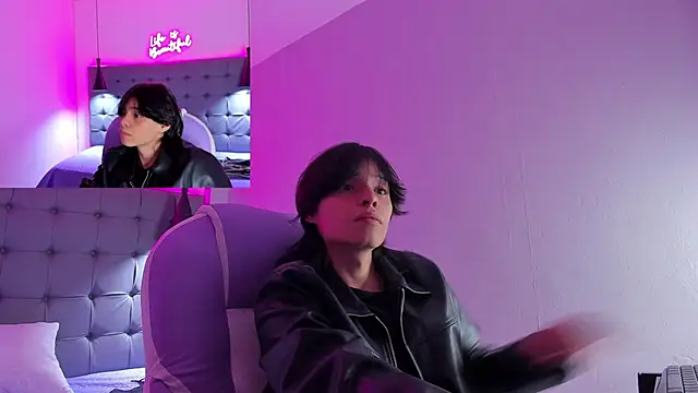 Sylasfrost online show from November 23, 2025, 8:41 pm