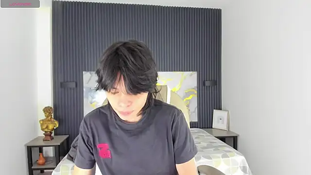 Sylasfrost online show from December 3, 2025, 7:34 pm