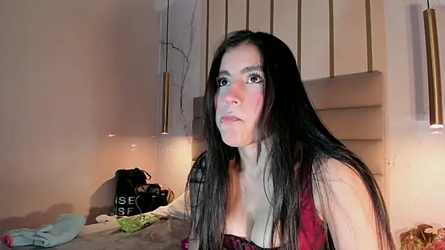 Snapshot of IsabelaStefano chatting on June 15, 2026, 3:20 am IsabelaStefano online show from June 15, 2026, 3:20 am