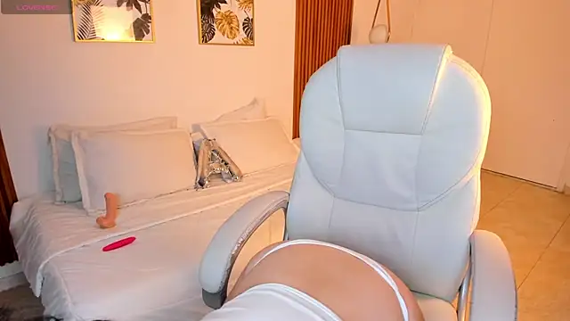 Alaska deluxe online show from November 30, 2025, 10:36 pm