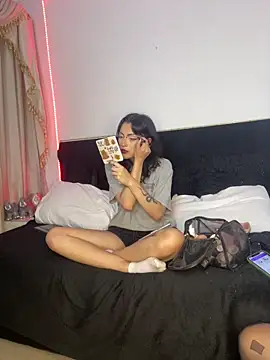 Alice Dark21 online show from November 27, 2025, 3:52 am