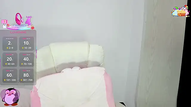 Snapshot of XIAOFENG-2025 chatting on November 20, 2025, 5:40 am XIAOFENG-2025 online show from November 20, 2025, 5:40 am