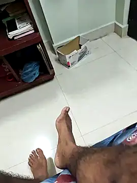 Snapshot of Littlehardon chatting on November 1, 2025, 7:49 pm Littlehardon online show from November 1, 2025, 7:49 pm