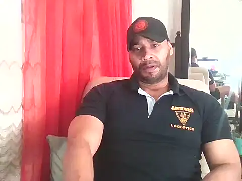 musclehetero online show from May 7, 2026, 2:11 pm