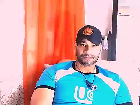 musclehetero online show from May 11, 2026, 5:10 pm