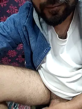 Cute Lucky online show from December 1, 2025, 8:36 pm