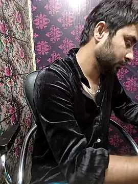 Cute Lucky online show from April 26, 2026, 8:50 pm