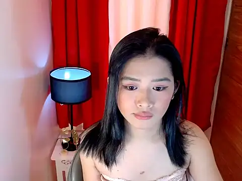 arianamooree 69 online show from November 19, 2025, 6:52 pm