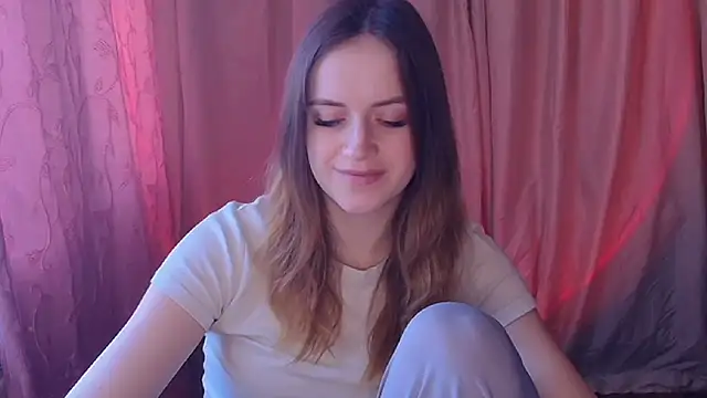 Illa May online show from March 7, 2026, 10:45 am