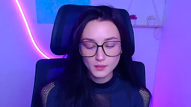 Snapshot of Stella_XO chatting on November 27, 2025, 6:48 am Stella XO online show from November 27, 2025, 6:48 am