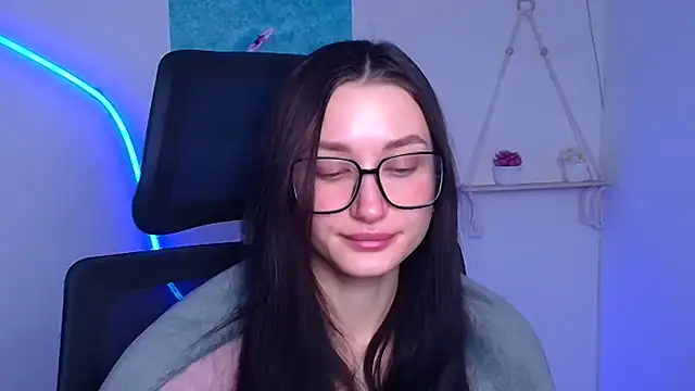 Stella XO online show from February 10, 2026, 6:39 am