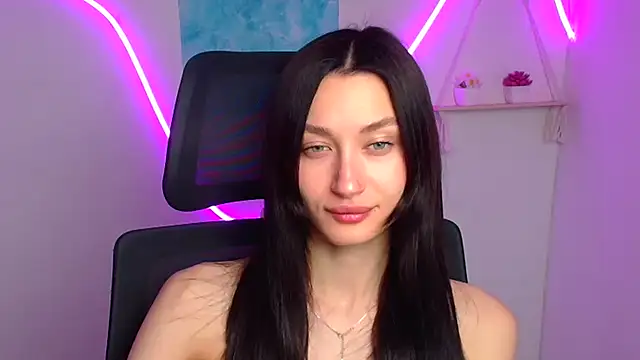 Stella XO online show from May 4, 2026, 5:36 am