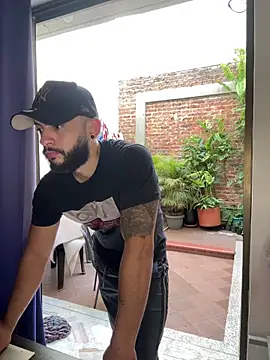 Mike savage3 online show from December 17, 2025, 12:33 pm