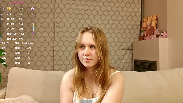 VoidElaris online show from July 25, 2026, 6:27 pm