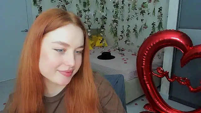 AirySilhouette online show from February 14, 2026, 4:04 pm