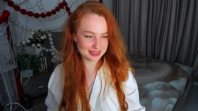 Snapshot of AirySilhouette chatting on June 15, 2026, 4:20 pm AirySilhouette online show from June 15, 2026, 4:20 pm